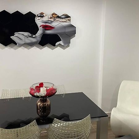 Moderno Apartamento En إلتشه المظهر الخارجي الصورة